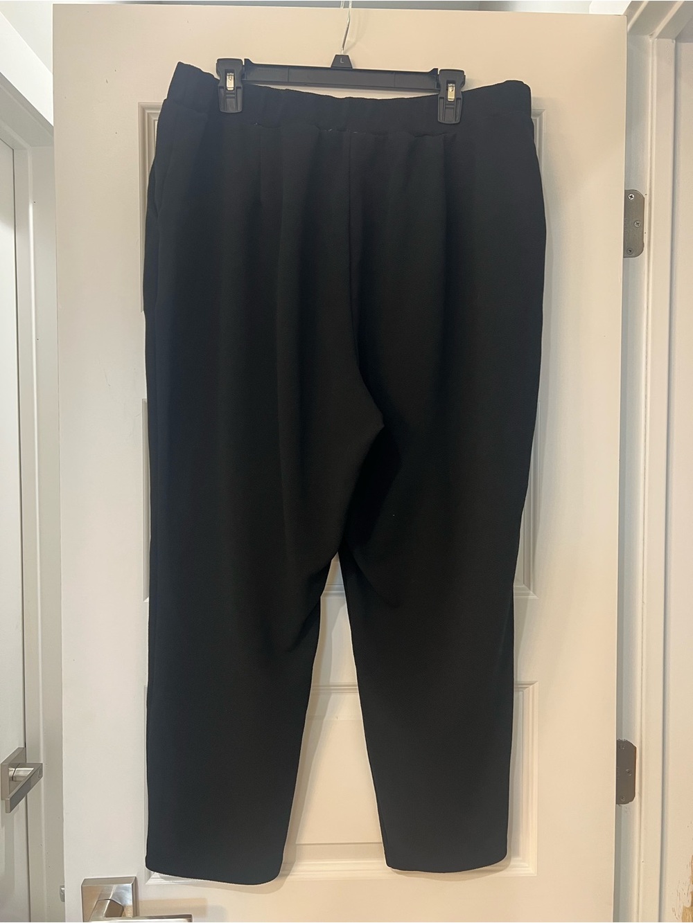 SHEIN Curve Women’s 4XL Black Pleated Front Tapered Leg Pants Plus Size